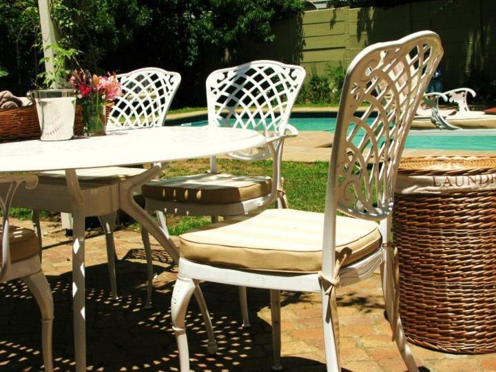 ستيلينبوش Oak Village B&B المظهر الخارجي الصورة